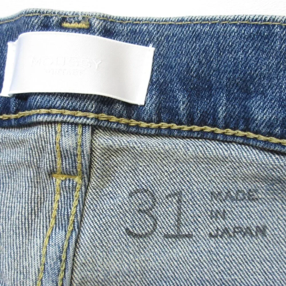 Moussy below inseam